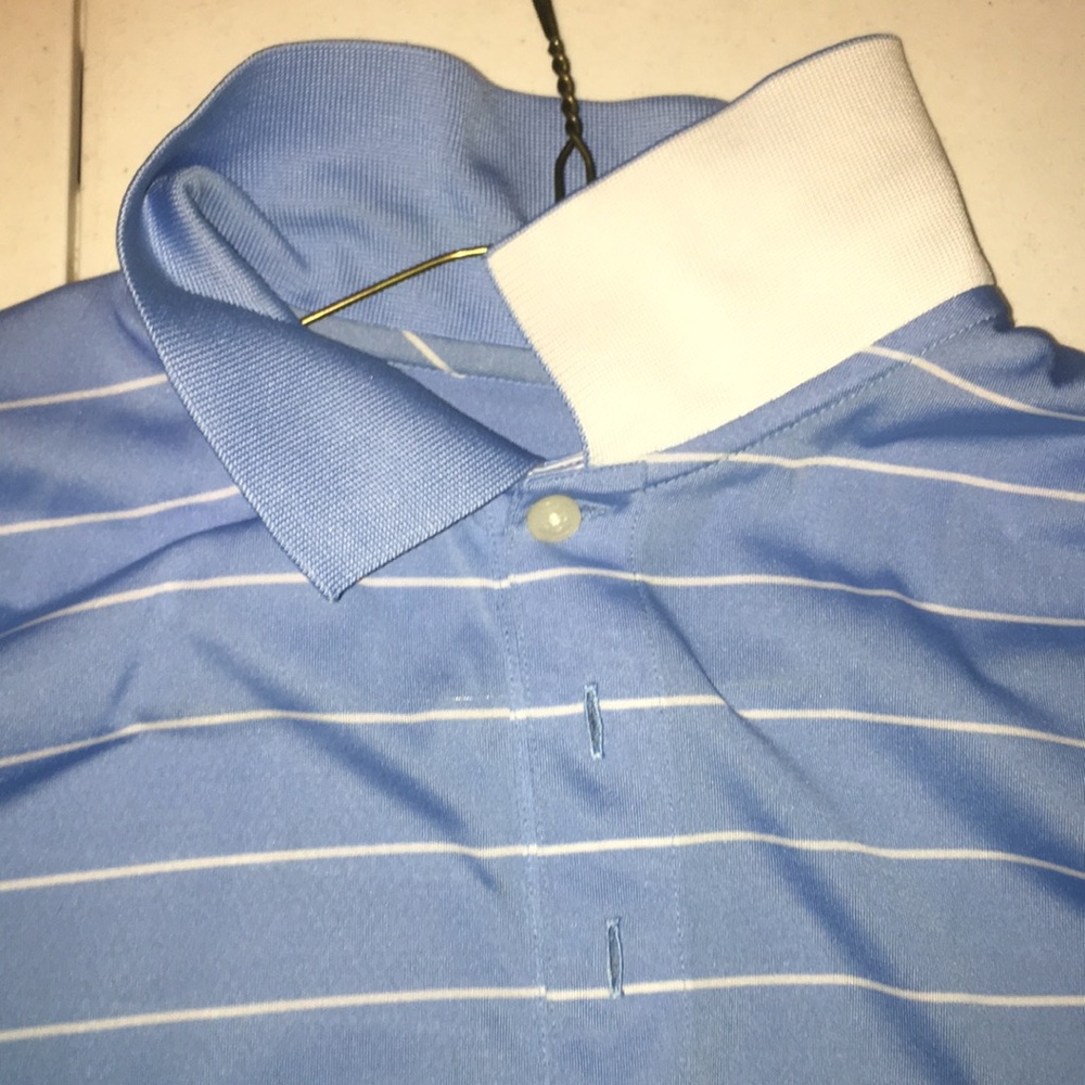 Polo - Picture 2 of 3